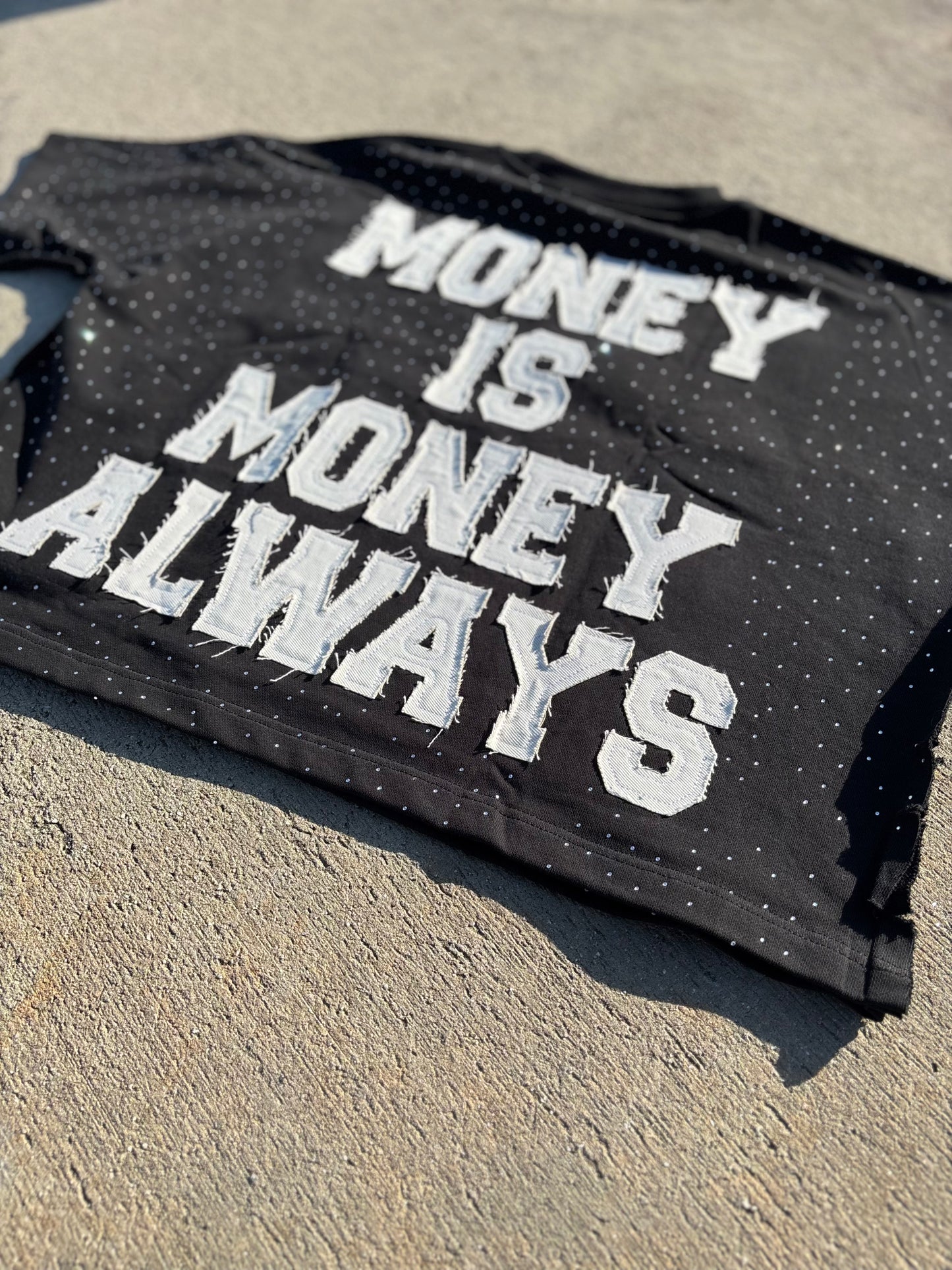 “MONEY MOTIVATION” (BLACK) DROP SHOULDER BOXY TEE